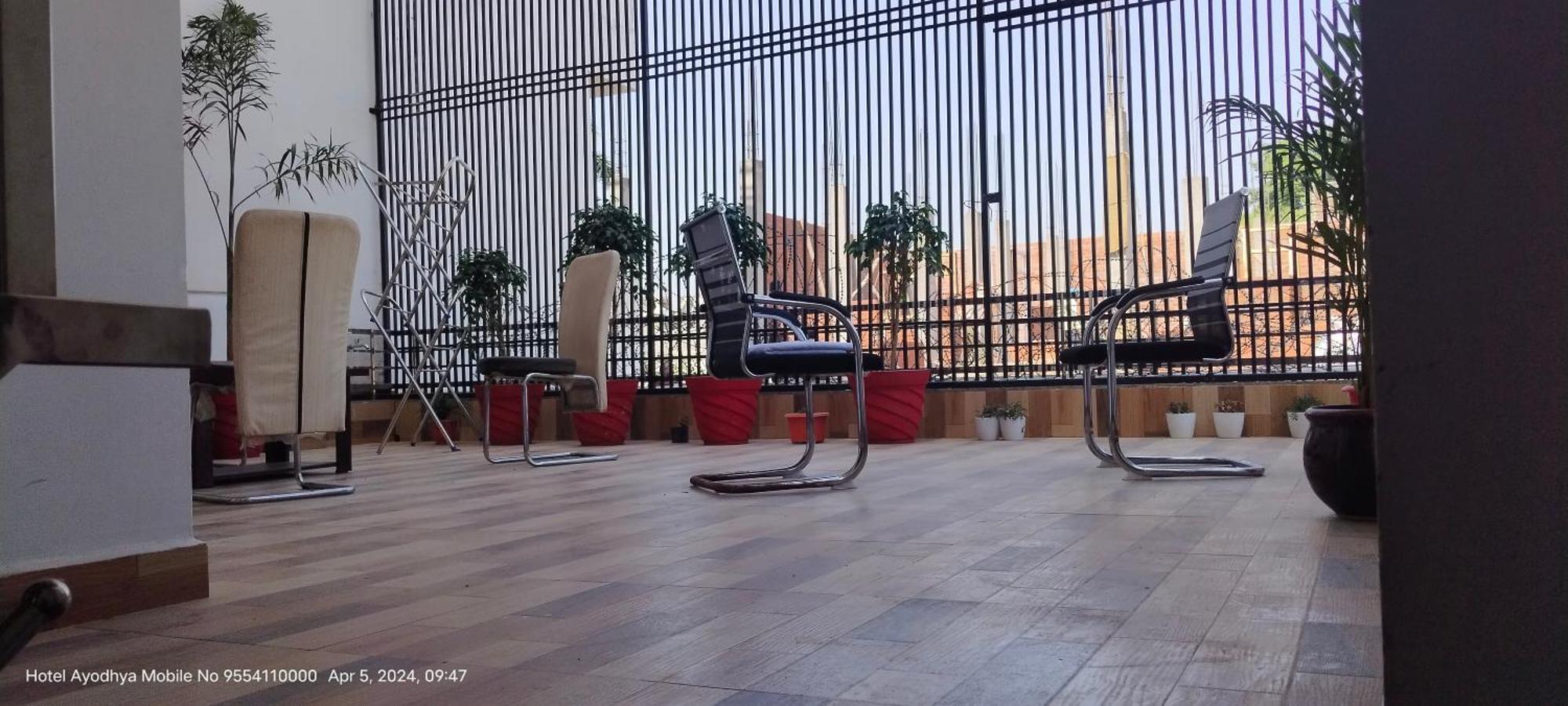 Hotel Ayodhya Paying Guest エクステリア 写真